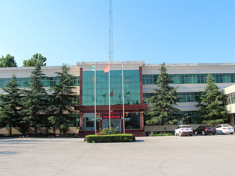 公司響應(yīng)國(guó)家環(huán)保要求，對(duì)企業(yè)進(jìn)行土壤檢測(cè)，各項(xiàng)檢測(cè)結(jié)果均達(dá)標(biāo)